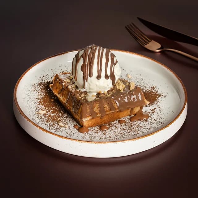 Nutella: eggless halal waffle dessert at The Waffle Co.
