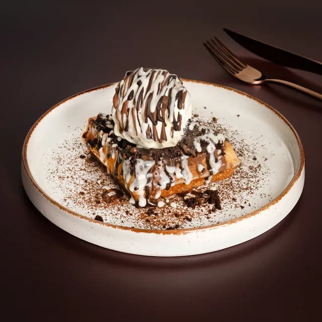 Oreo: eggless halal waffle dessert at The Waffle Co.